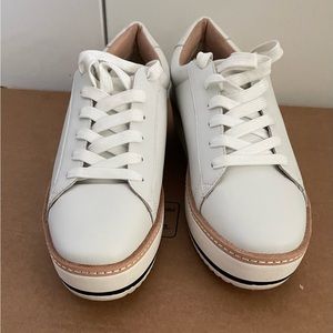 Chelsea & Violet platform shoes-11M